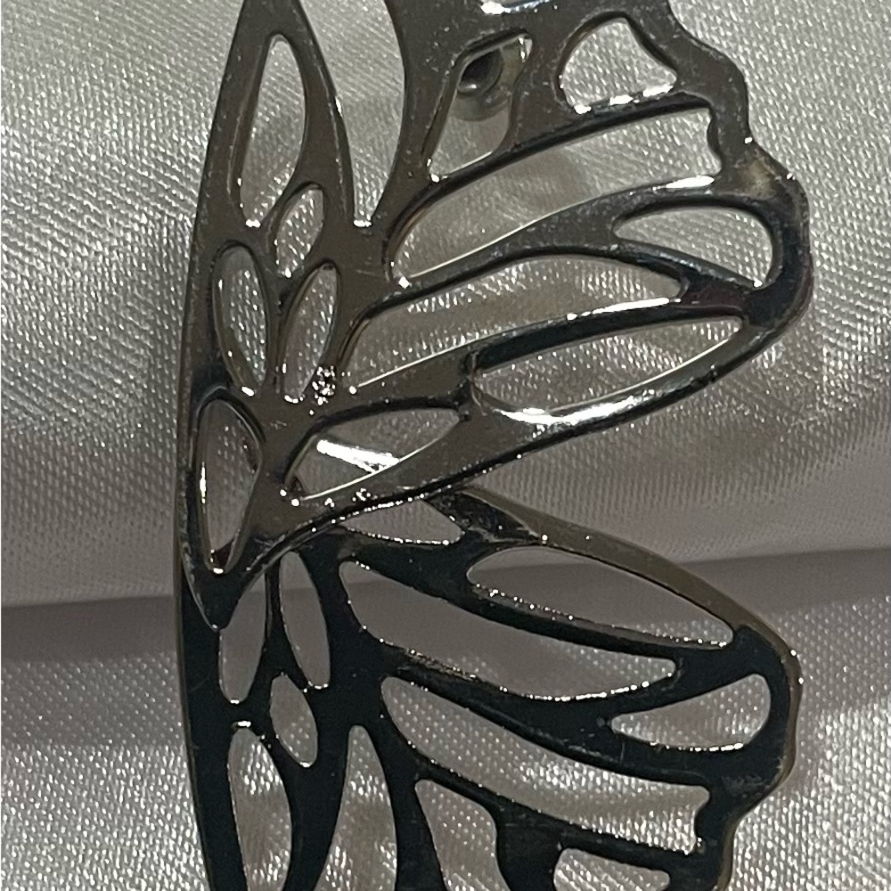 Butterfly Earrings - Picture 3 of 4